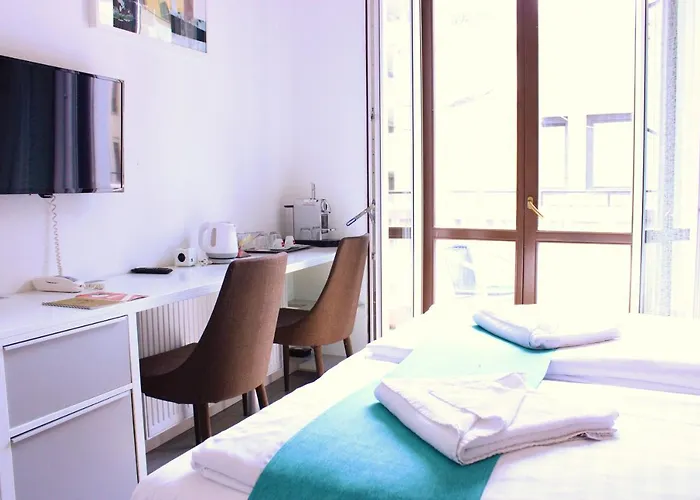 Mika Downtown 4* Budapest