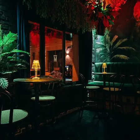 Mika Downtown Отель 4*
