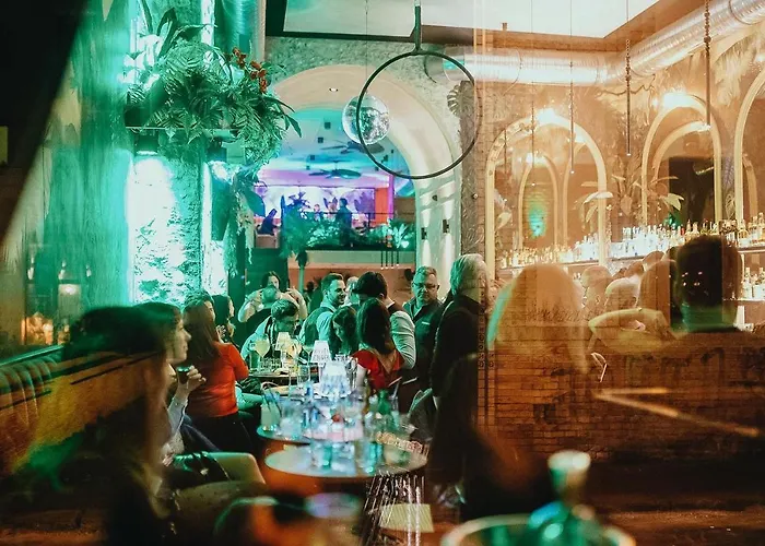 Mika Downtown Будапешт