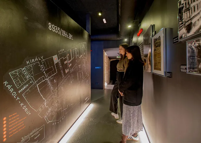 Mika Downtown 4* Будапешт