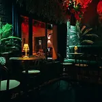 Mika Downtown Ξενοδοχείο 4*
