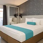 Ξενοδοχείο Mika Downtown 4*